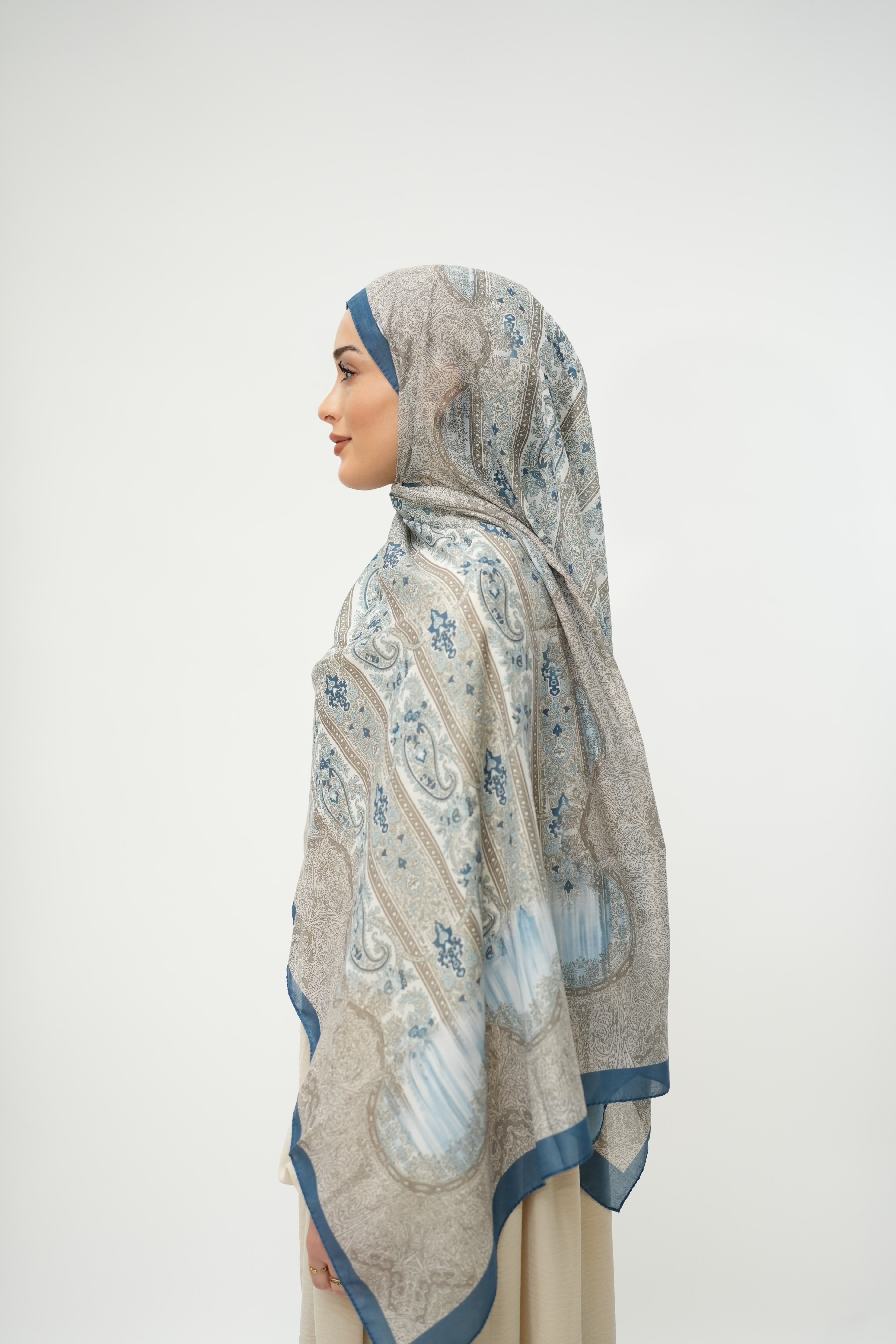 ORIENTAL VEIL PETROL