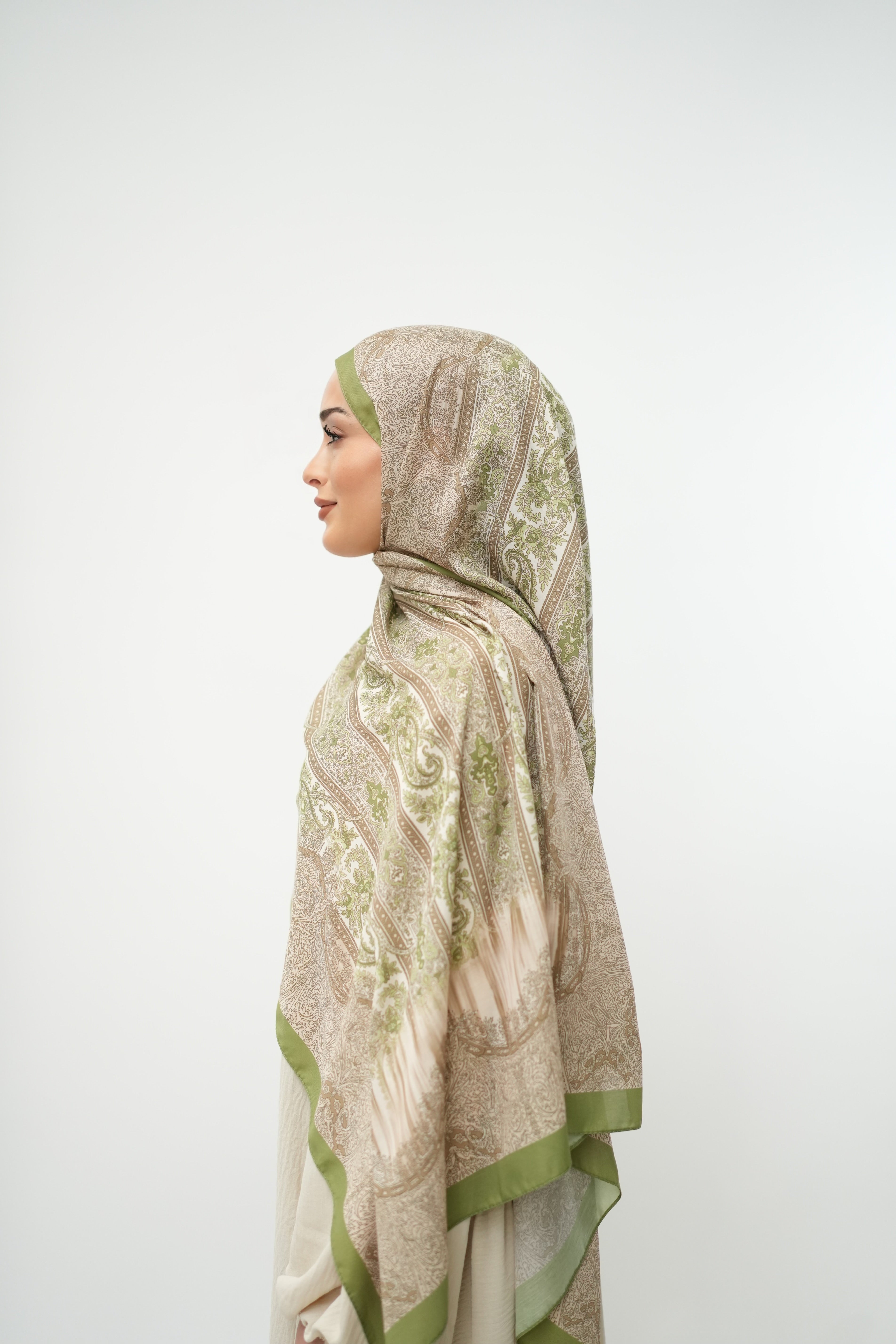 ORIENTAL VEIL OLIVE