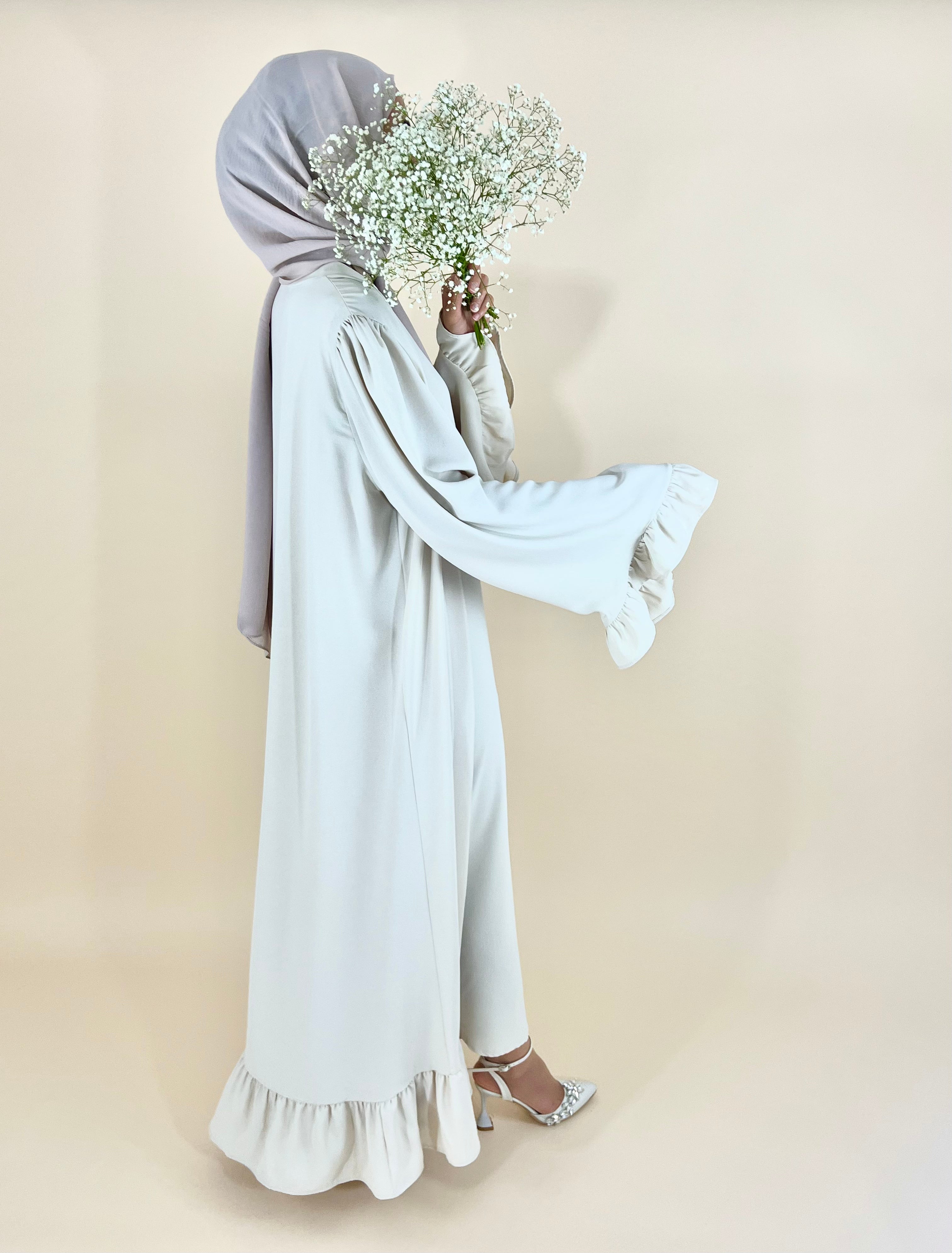 HIRA ABAYA SET BEIGE