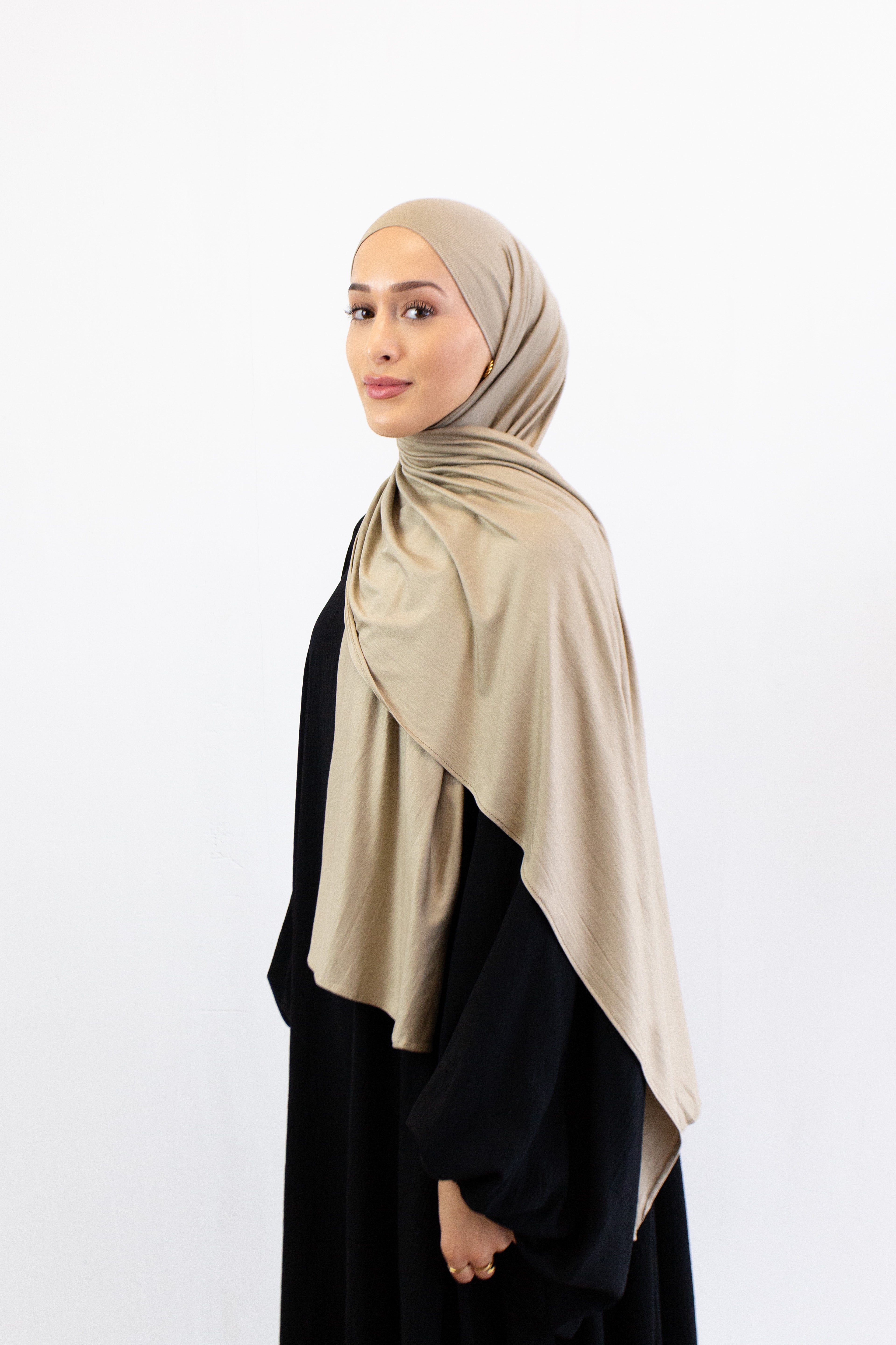 PREMIUM JERSEY HIJAB GOLD