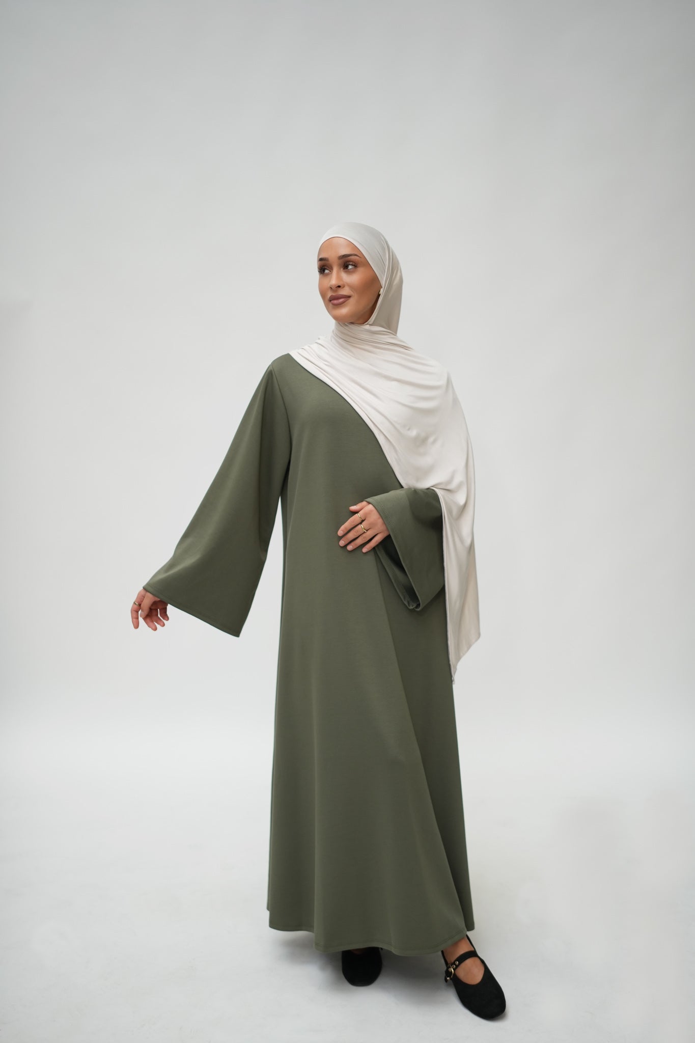 Essential Abaya