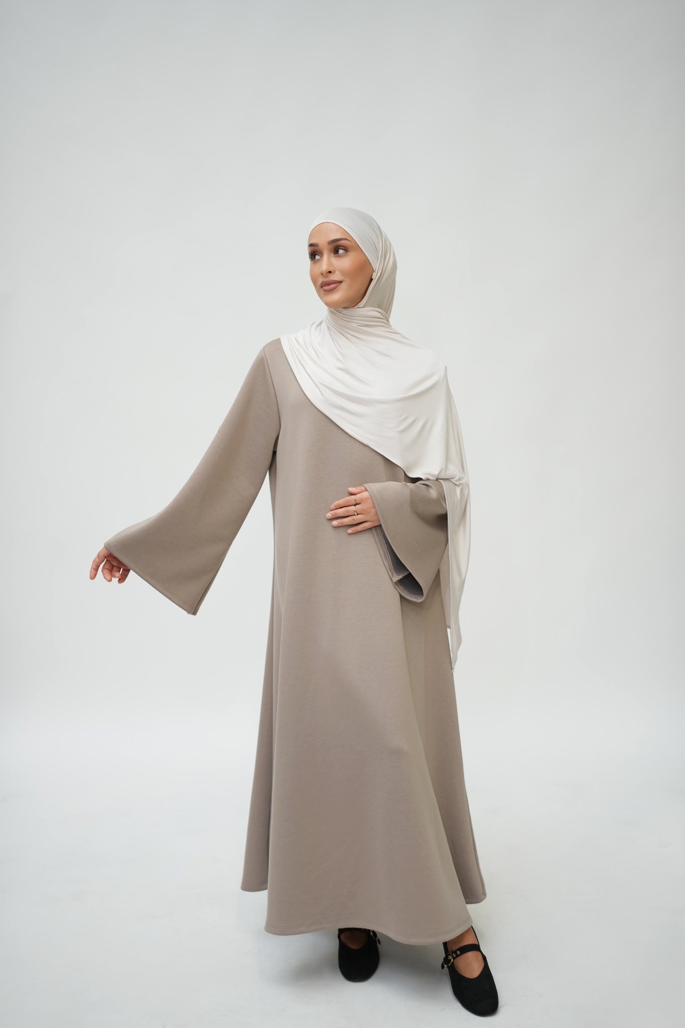 Essential Abaya